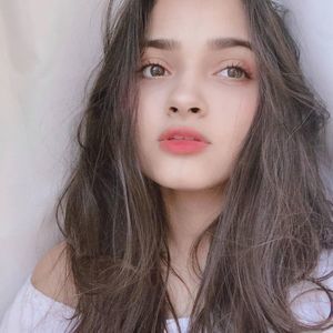 Meet your Posher, Kiara